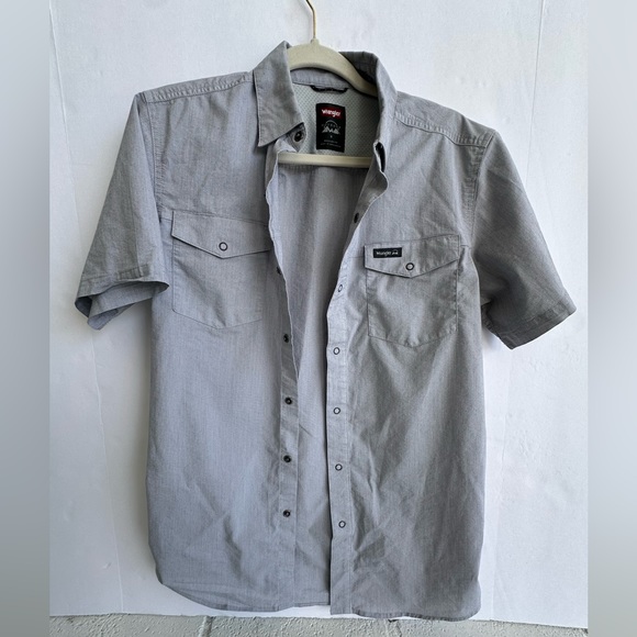 Men’s Wrangler Snap Button Up Shirt in Light Gray Size Small - Picture 1 of 8